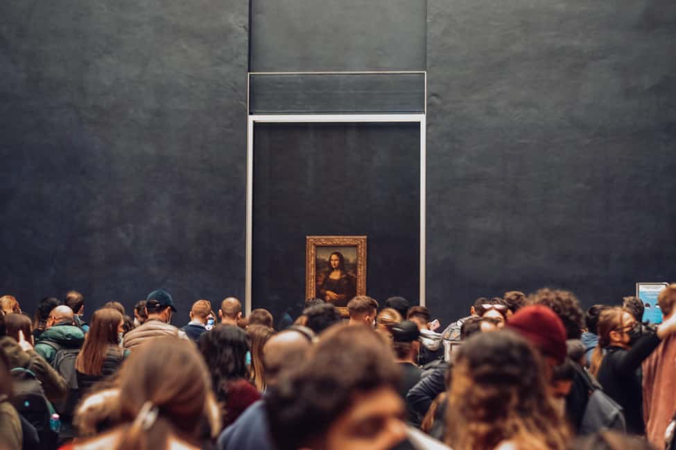 Paris: Louvre Museum Hosted Entry and Mona Lisa Audioguide - Mona Lisa first: why that route is smart in a huge museum