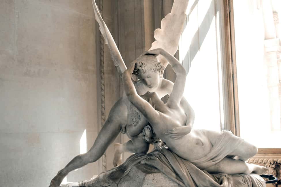 Paris: Louvre Museum & River Cruise Priority Access Tickets - Key things to know before you go
