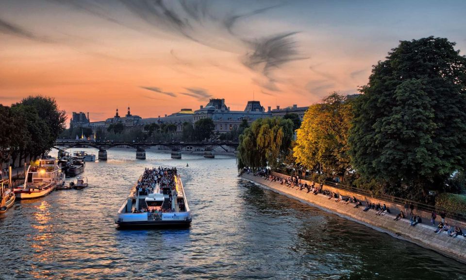 Paris: Louvre Museum & River Cruise Priority Access Tickets - The Seine Cruise After Art: Bateaux Parisiens, No Guesswork