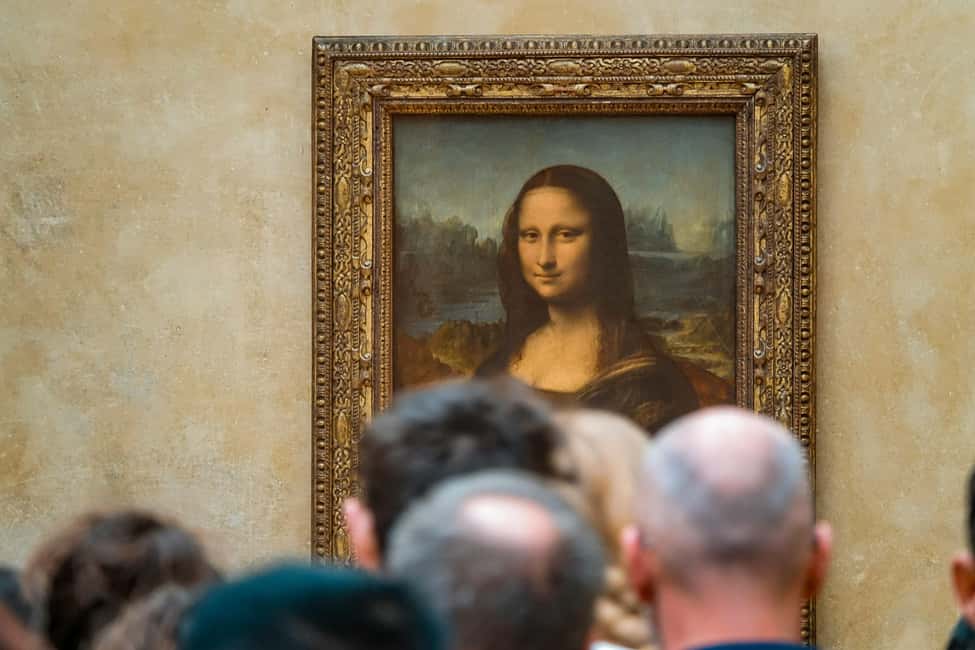 Paris: Louvre Museum Timed Entry Ticket & Pop Culture Tour - Meeting Point at the Louvre Pyramid: Finding 8 Pl. du Carrousel