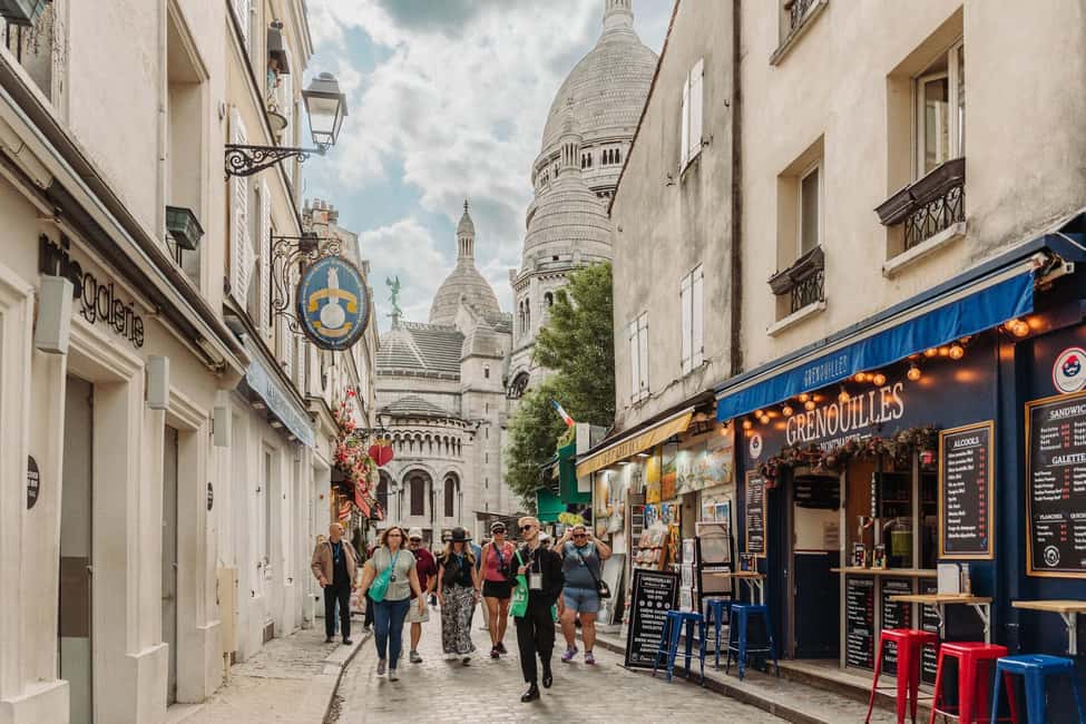 Paris: Louvre or Orsay, Eiffel Tower, City Walk & Cruise - Louvre or Orsay on the right day: how you avoid museum chaos