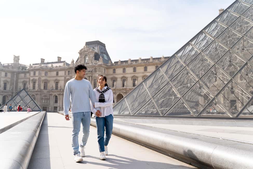 Paris: Louvre photoshoot or Seine bridges Eiffel Tower walk - The Photo Workflow: Posing Help, Selection, and 72-Hour Delivery