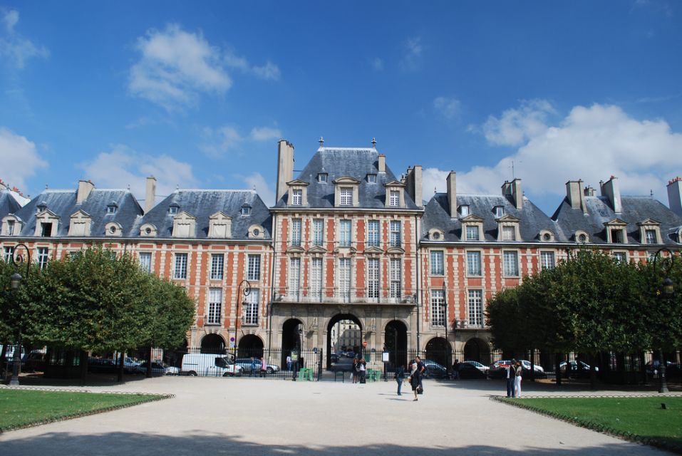 Paris Marais Quarter 2-Hour Private Walking Tour - From Les Halles to Fontaine des Innocents: market Paris, then a pause in stone