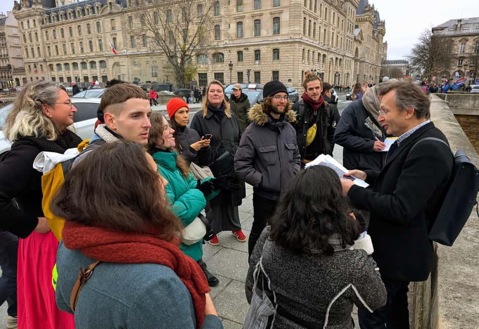 Paris: Marais without crowds. Guided Tour in a small group - Key points worth knowing before you go