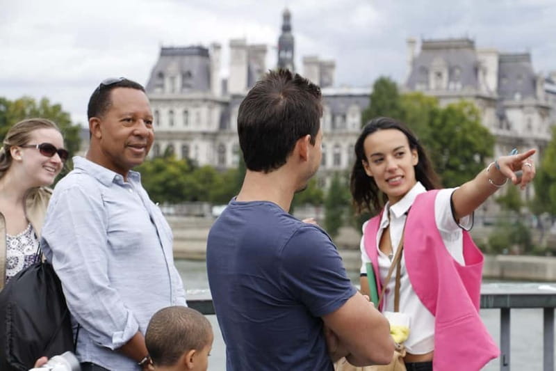 Paris: Marais without crowds. Guided Tour in a small group - Marais without crowds: what you’re really buying