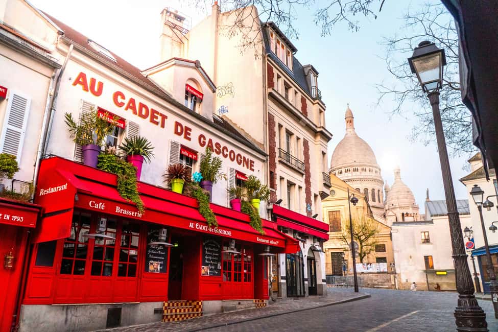 Paris: Montmartre Hidden Gems and Highlights Walking Tour - Paris’s Montmartre Promise: Art, Streets, and a Hilltop Finish