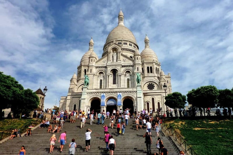 Paris: Montmartre Hidden Gems and Highlights Walking Tour - Cheese and Charcuterie Talk: Why Food Culture Belongs on a Montmartre Walk