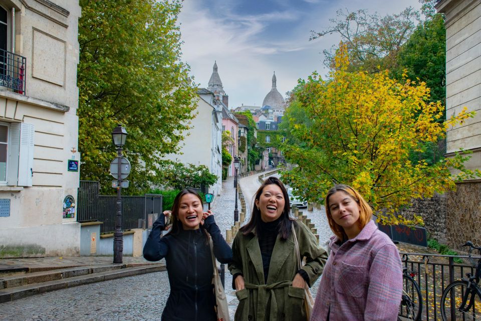Paris Montmartre Highlights Walking Tour - Small Group - Moulin de la Galette: Seeing Why Artists Stayed