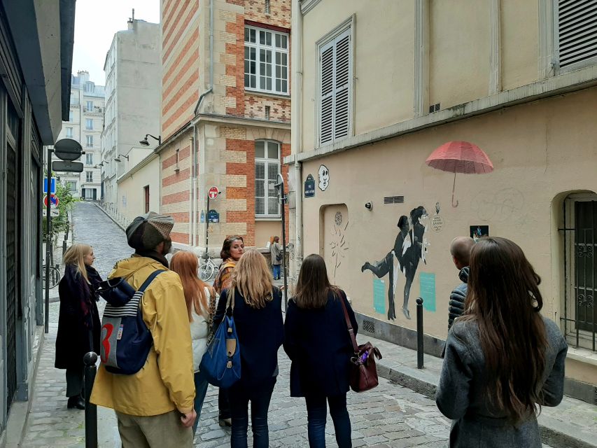 Paris: Montmartre Street Art Tour with an Artist - Rules of the Sidewalk: What You’re Allowed to Do