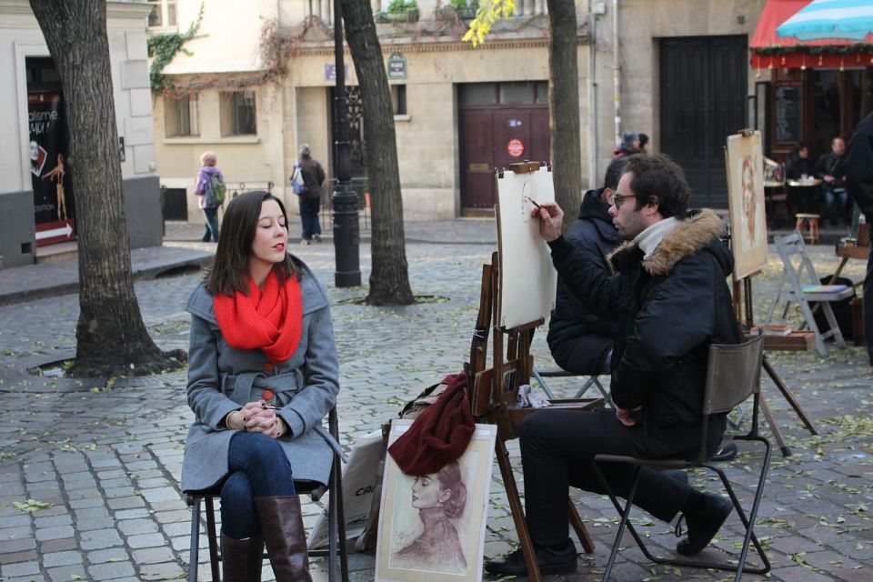 Paris: Montmartre Tour with Local Guide - Moulin de la Galette: cobblestones, windmill vibes, and time to look