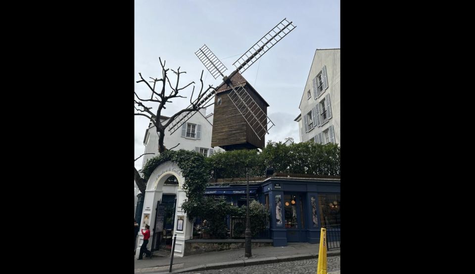 Paris: Montmartre Tour with Sacré-Cœur (Wine Tasting Option) - Who This Tour Fits Best (and Who Should Rethink)