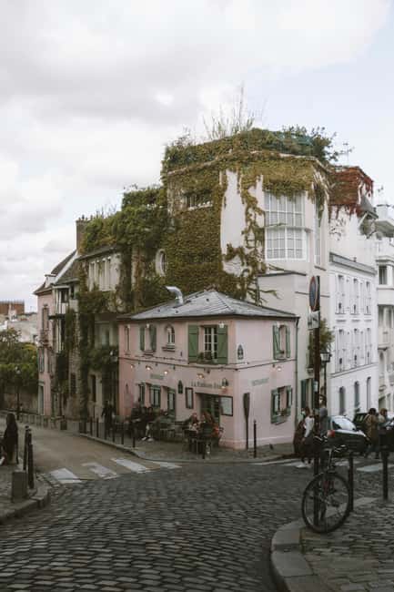 Paris: Montmartre Walking Tour with Sacré-Cœur Basilica - Key things I’d plan around