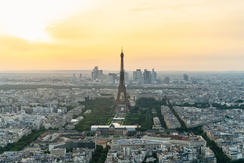 Paris: Montparnasse Tower Observation Deck Entry Ticket - Timing Your Visit for Sunset and the Eiffel Tower Sparkle