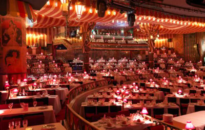 Paris: Moulin Rouge Show with Champagne and Drop-Off Service - Getting There Without Stress: Meeting Point to Moulin Rouge