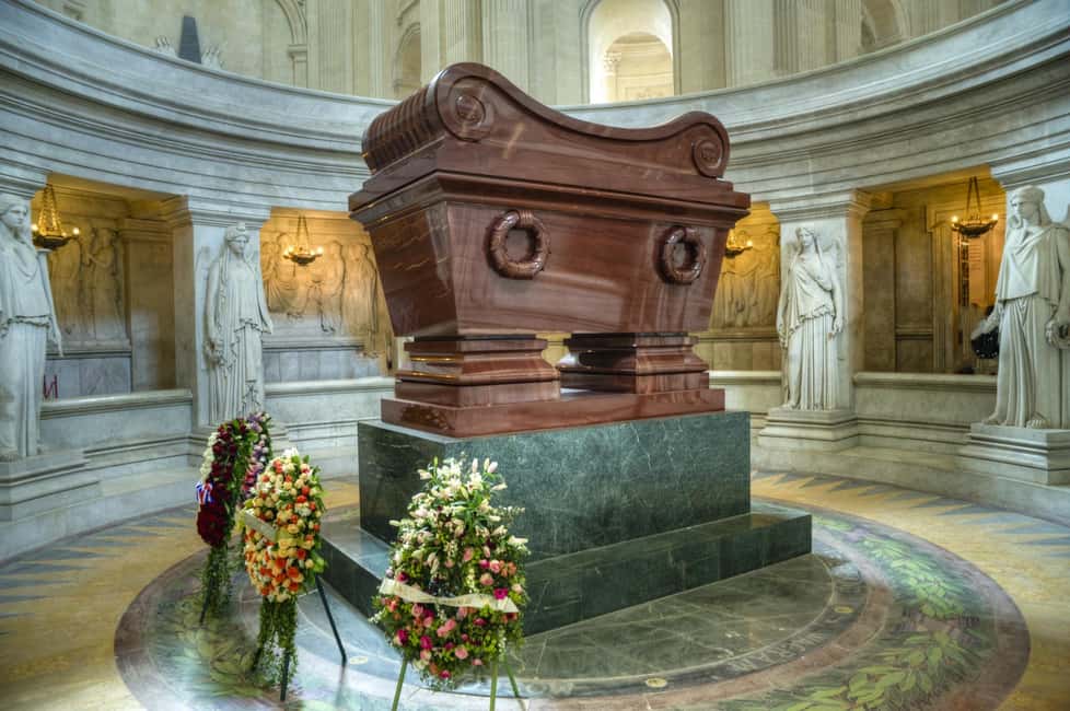 Paris: Napoleon Walking Tour with Les Invalides & Tomb Entry - Pont Alexandre III, the Seine, and Napoleon’s Paris plan