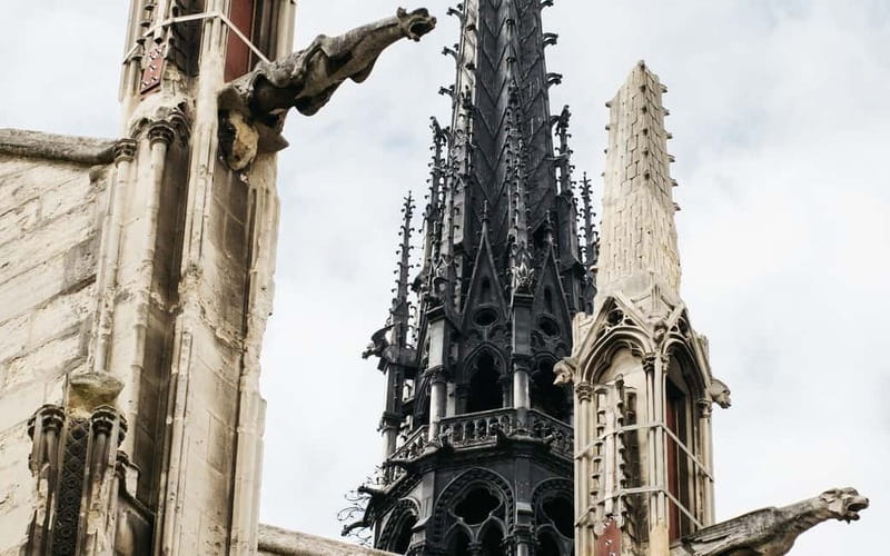 Paris: Notre Dame Exterior Tour with a Small Group - Gothic architecture, explained like you can actually use it