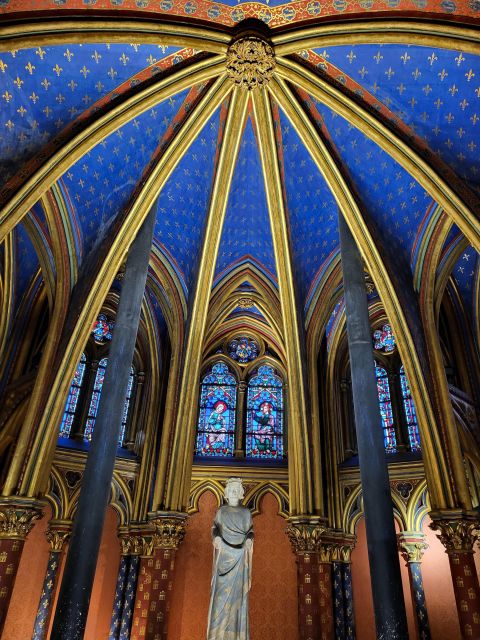 Paris: Notre Dame Exterior Walking Tour with Sainte Chapelle - How the Guide Makes or Breaks the Experience