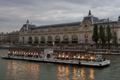 Paris: Notre Dame Exteriors and Ile de la Cité Walking Tour - From Pont Neuf and King Henri IV: Power Changes Over Time