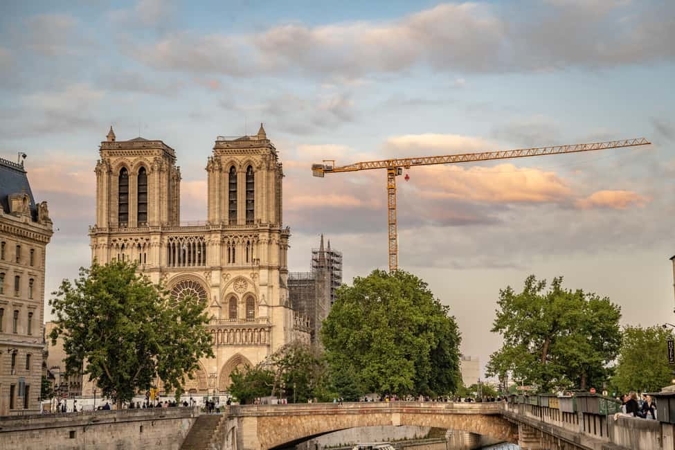 Paris: Notre Dame Outside Tour and Sainte Chapelle Ticket - Key reasons this tour is worth your time