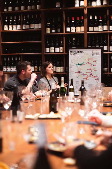 Paris: O Chateau's Wine Tasting Dinner - A Historic Paris House Just Steps from the Louvre