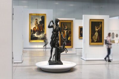 Paris Old Town Highlights Guided Walking Tour - Notre-Dame’s neighbor: Saint-Germain-l’Auxerrois and the art-filled chapels (3, 4, 6-hour)