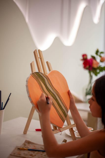 Paris : Painting experience in an art cafe - Should You Book Athena Art Cafe in Paris?