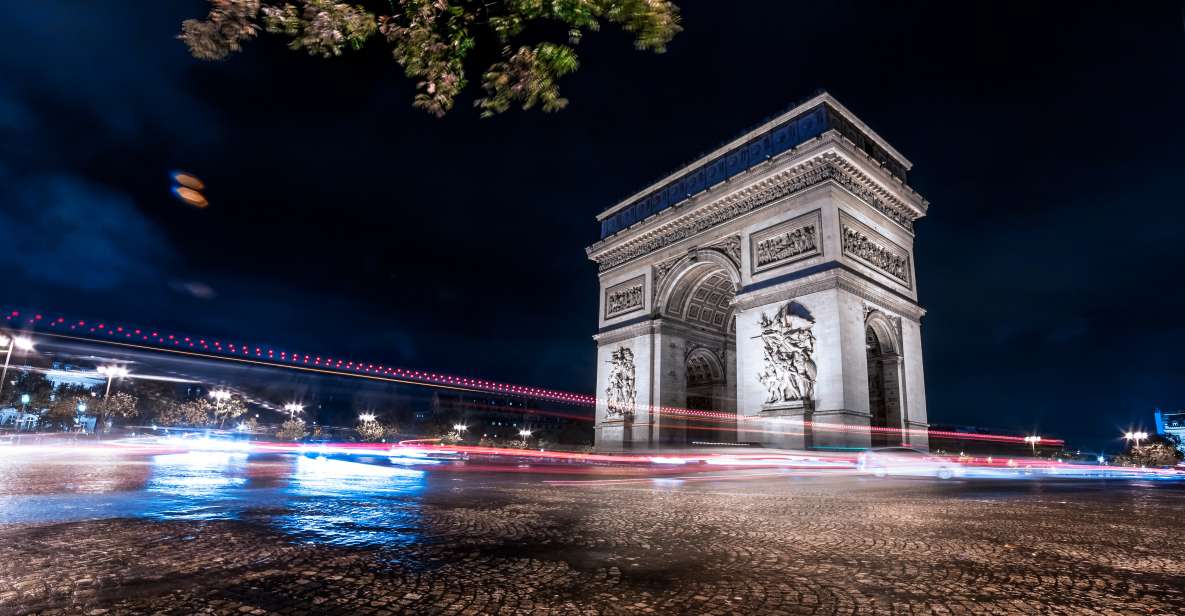 Paris: Panoramic Night Tour with Audio Guide and Host - Paris in 90 minutes: what you’re paying for (and what you’re not)