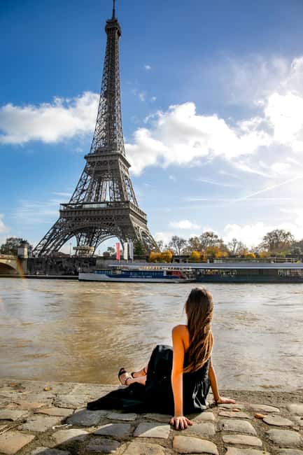 Paris: Photoshoot Around Eiffel Tower with 55 Edited Photos - The Trocadéro meeting point: where you start and why it matters