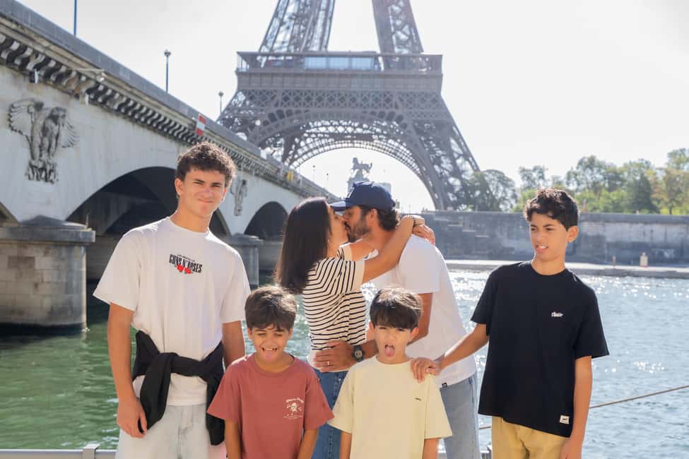 Paris: Premium Photoshoot with Iconic Eiffel Tower Views - Eiffel Tower photos, without the selfie stress