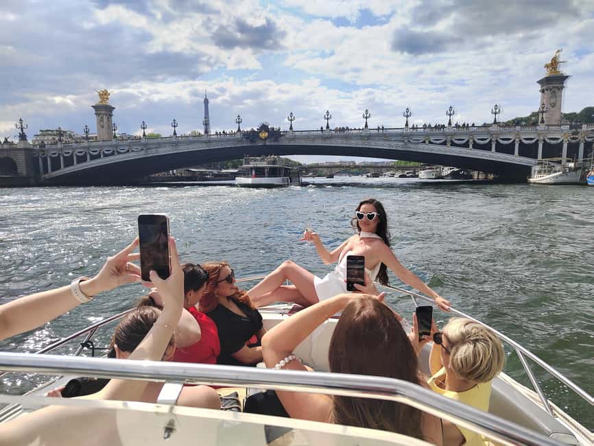 Paris: Private Boat Cruise on Seine River - When you should skip this cruise