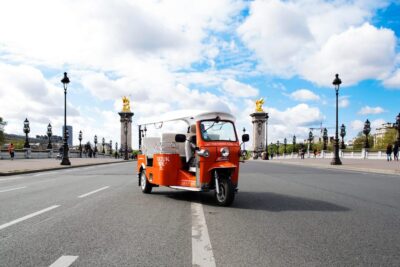 Paris: Private City Highlight Tour by Electric Tuk-Tuk - Why an electric tuk-tuk is the smart move for Paris highlights