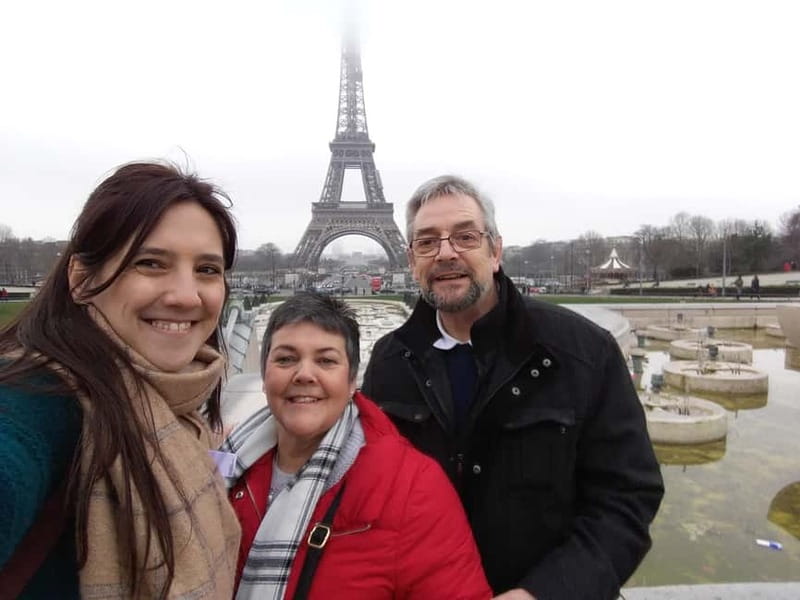 Paris: Private Custom Highlights and Gems Tour with a Local - Key Points Before You Lace Up