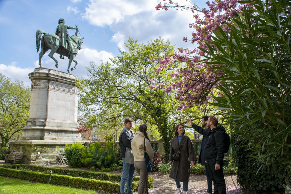 Paris Private Custom Tour: Half-Day with a Local Guide - Left Bank highlights: Saint-Germain to Pont Neuf