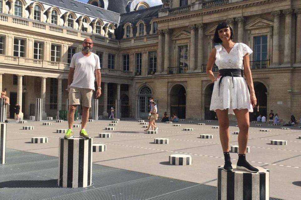 Paris: Private Custom Walking tour with A Local Guide - Hotel pickup and the first impressions on foot