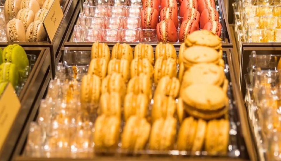 Paris: Private Food Tour in Le Marais - Marché des Enfants Rouges (1605): the market stop that sets the tone
