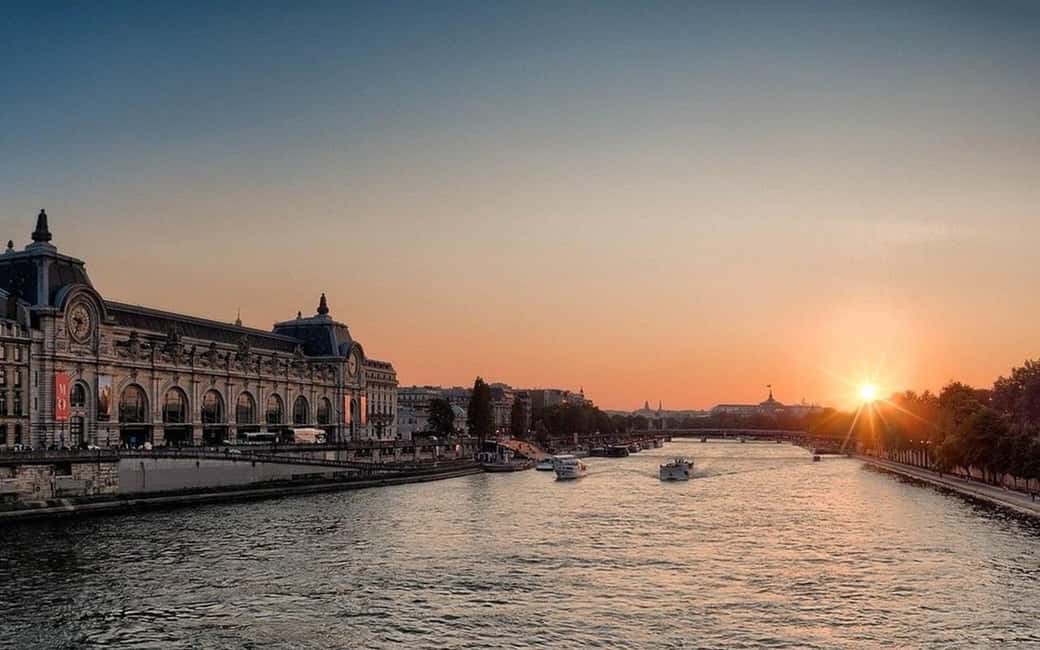 Paris: Private Full or Half-Day Sightseeing Tour with Local - Starting with the Eiffel Tower, then rolling into Champs-Élysées