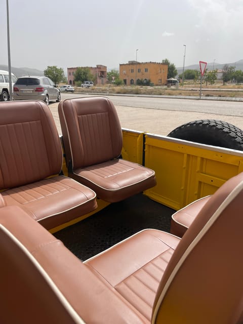 Paris: Private Guided Tour in a vintage Land Rover - Sacré Coeur and that panoramic Paris view