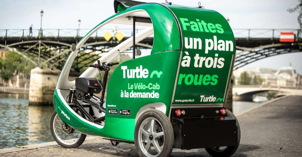 Paris : Private guided tour in Rickshaw bike - Napoléon - Photo Breaks, Wi‑Fi, and the 180° View