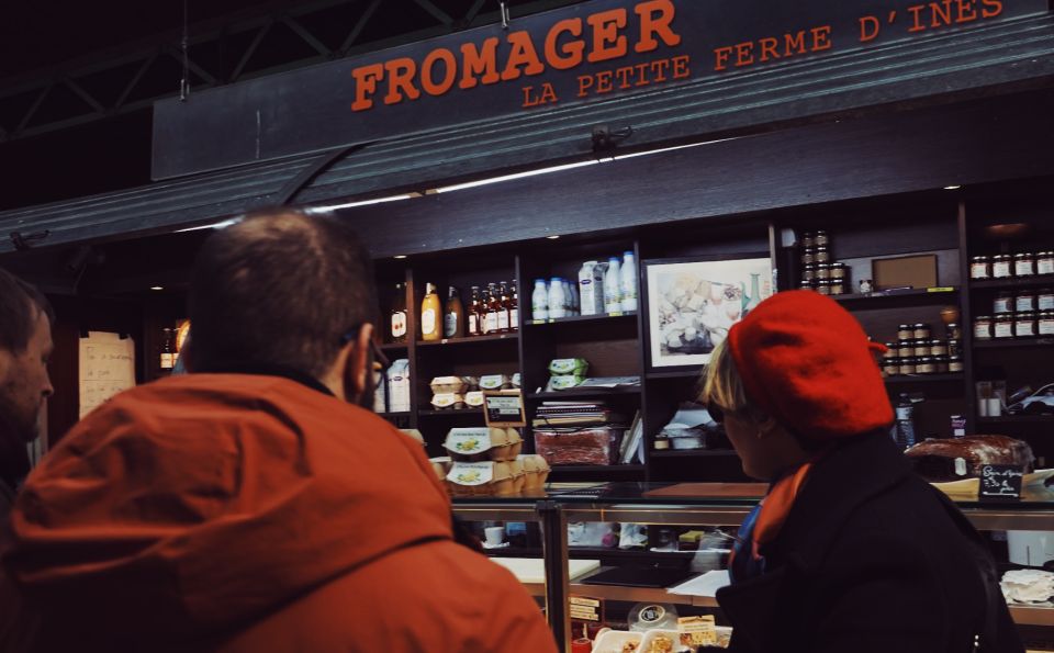 Paris: Private Half-Day Walking Tour with a Local Guide - A 4-hour walk that stitches icons to real neighborhoods