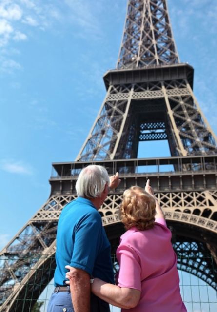 Paris: Private Half-Day Walking Tour with a Local Guide - Artisan shops, hidden courtyards, and the picnic-style Paris pause