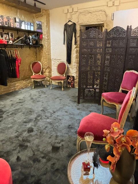 Paris: Private Lingerie Fitting activity - Key things that make this fitting feel special