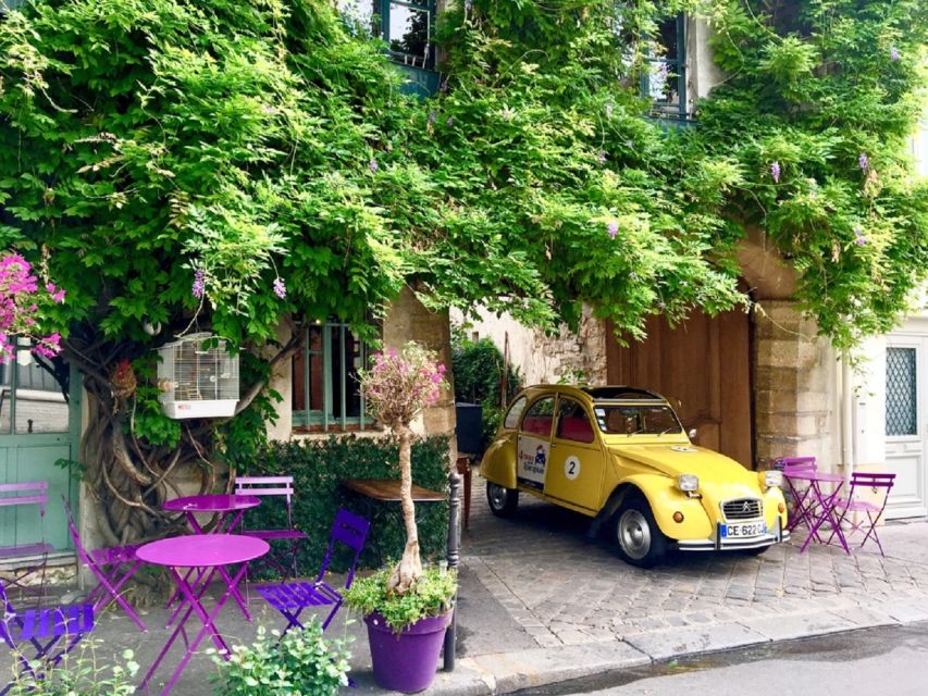 Paris: Private little-known places tour in Citroën 2CV 2h - Key things to know before you ride