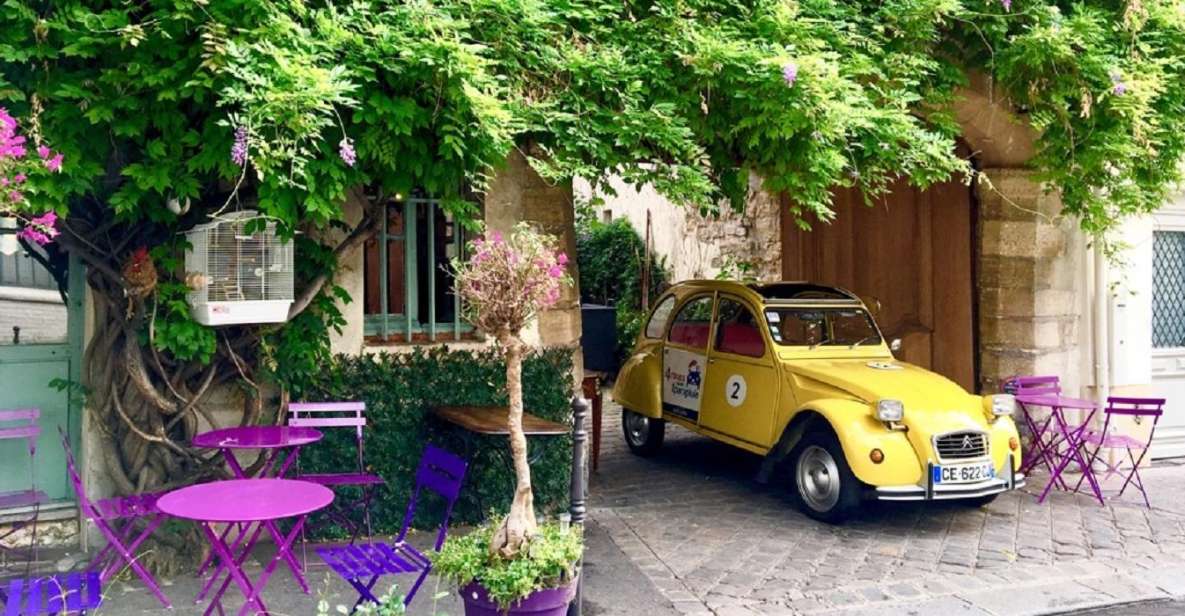 Paris: Private little-known places tour in Citroën 2CV 2h - Why a 2CV ride changes your Paris