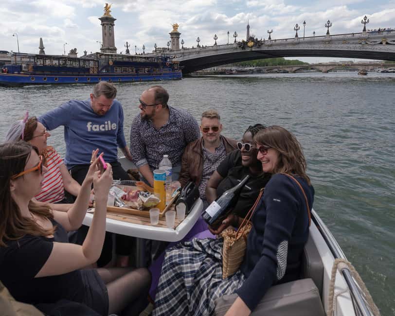 Paris: Private Seine River Cruise - Price and value for $577 per group (up to 6)