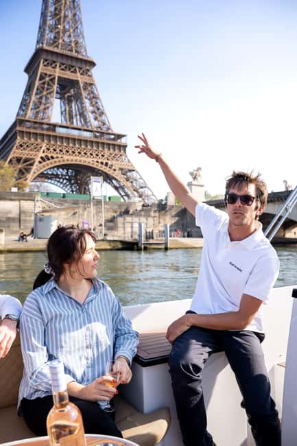 Paris: Private Small Boat Cruise with Rosé and Macarons - Eiffel Tower in 10 minutes: the photo stop that actually works