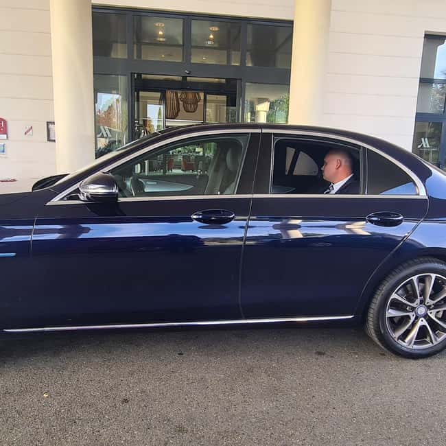 Paris: Private Tour by Chauffer-Driven Car - The 6–12 hour window and how you gain real freedom