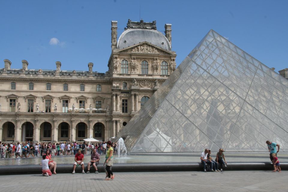 Paris: Private Tour with a Local Guide - Why This Private Paris Walk Feels Like a Real Day