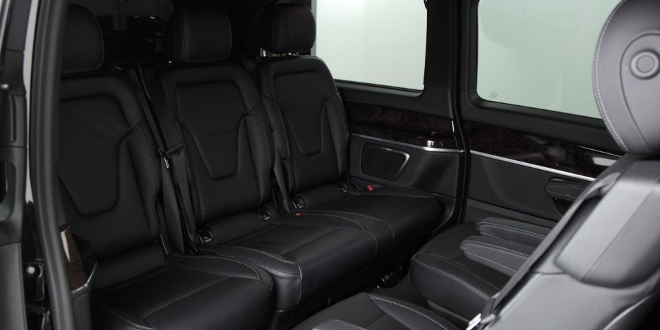 Paris: Private transfer Château Chantilly van 7 places 5H - Key Things to Know Before You Go