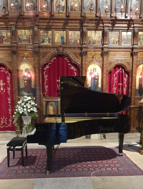 Paris: Romantic Piano Concert at Saint-Julien-le-Pauvre - What you’ll hear: the piano programs that actually make you lean in
