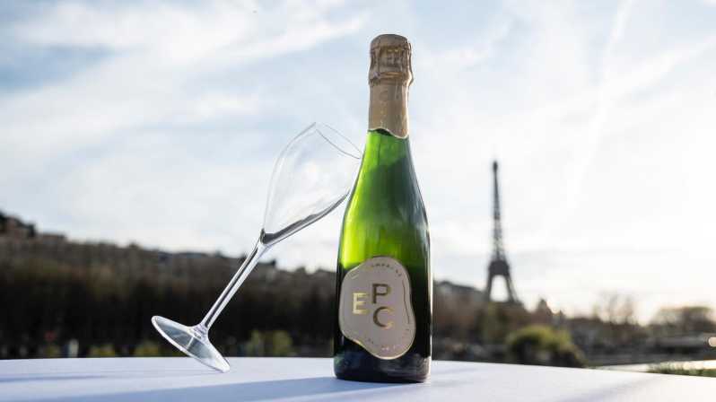 Paris : Scenic Cruise on the Seine River with Champagne - A 1h10 Seine loop that hits Paris’ greatest hits